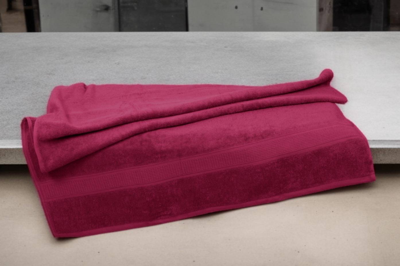 Red Cotton Bath Towel – Kaibee (photo 2 of 4) – KaiBee
