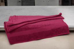 Red Cotton Bath Towel – Kaibee (photo 2 of 4) – KaiBee