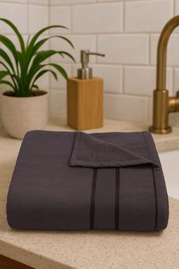 Ultra Soft Brown Bamboo Bath Towel – Brown Kaibee (photo 1 of 4) – KaiBee