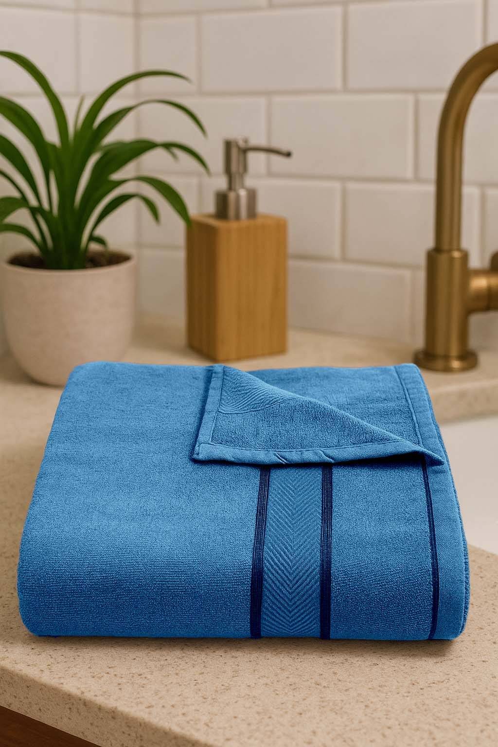 Ultra Soft Blue Bamboo Bath Towel – Kaibee (photo 1 of 4) – KaiBee