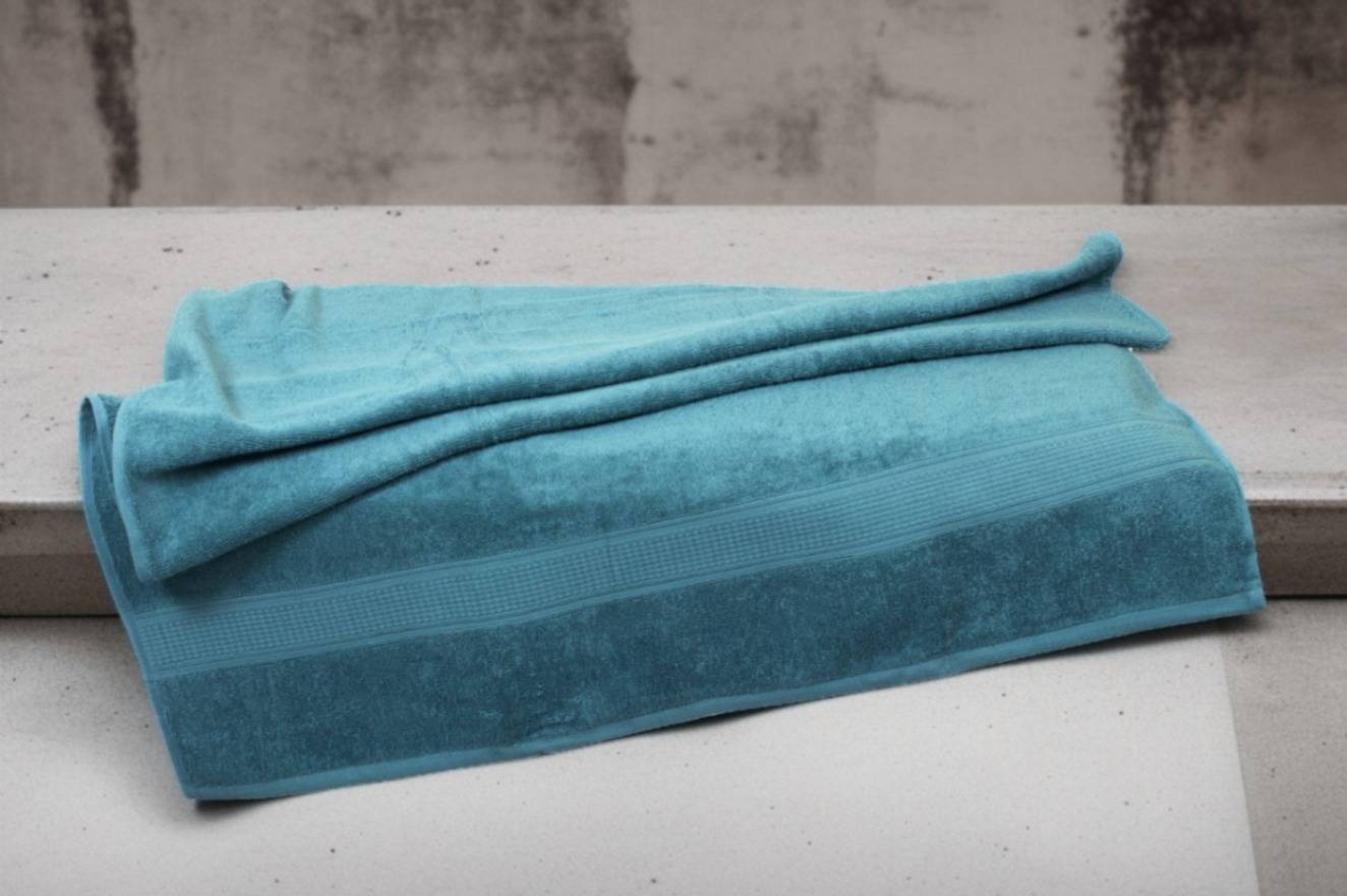 Water Blue Cotton Bath Towel – Kaibee (photo 2 of 4) – KaiBee