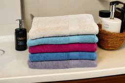 Cream Cotton Bath Towel – Kaibee (photo 4 of 4) – KaiBee