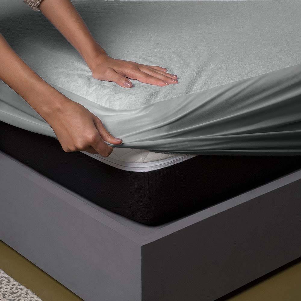 Waterproof Fitted Mattress Protector – Kaibee (photo 1 of 5) – KaiBee